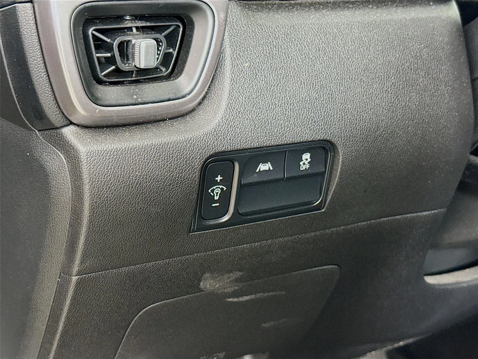 2023 Kia Sorento - Image 6 of 14