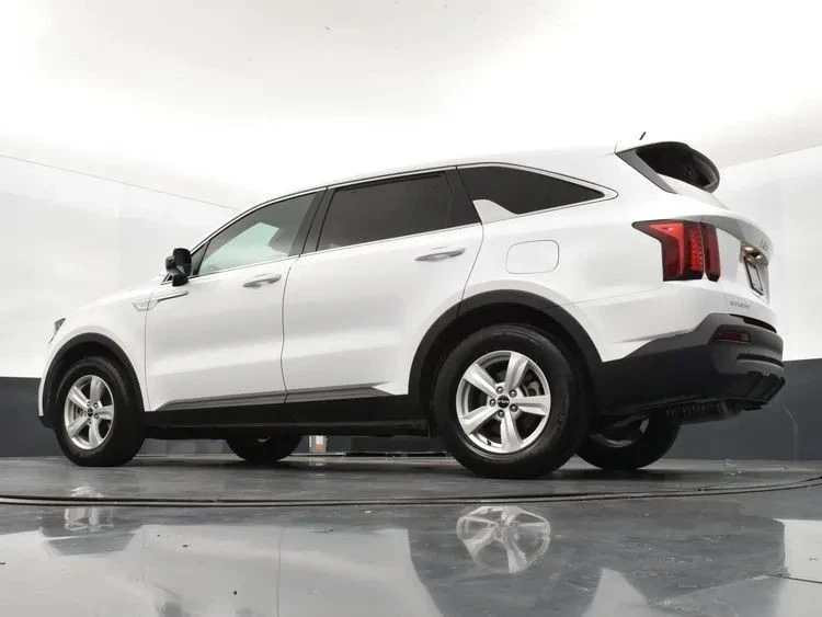 2023 Kia Sorento - Image 12 of 12