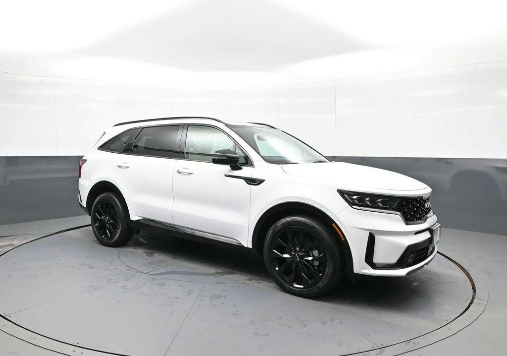 2023 Kia Sorento - Image 4 of 12