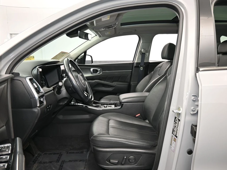 2023 Kia Sorento - Image 12 of 12