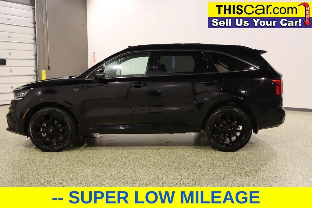 2023 Kia Sorento - Image 5 of 12