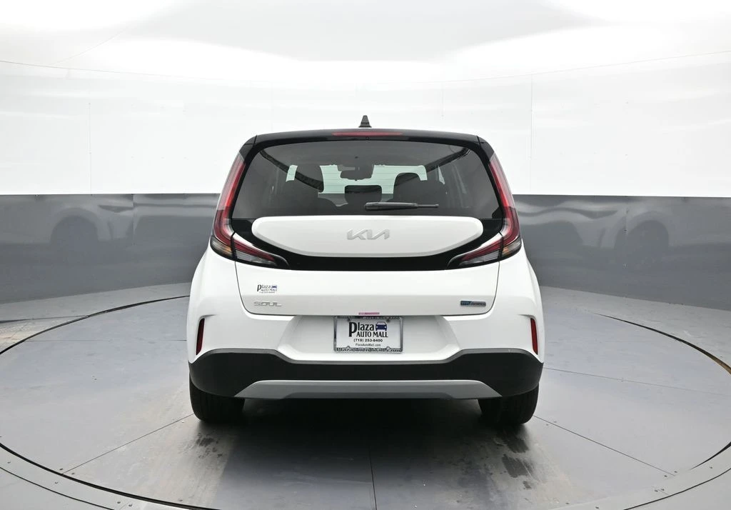 2023 Kia Soul - Image 7 of 12