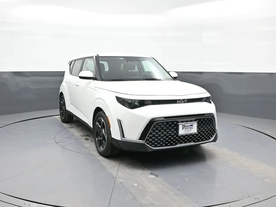 2023 Kia Soul - Image 3 of 12
