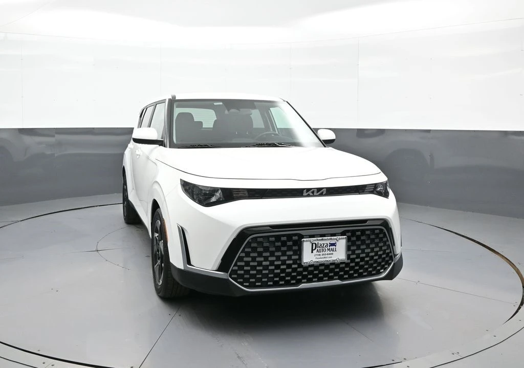 2023 Kia Soul - Image 3 of 12