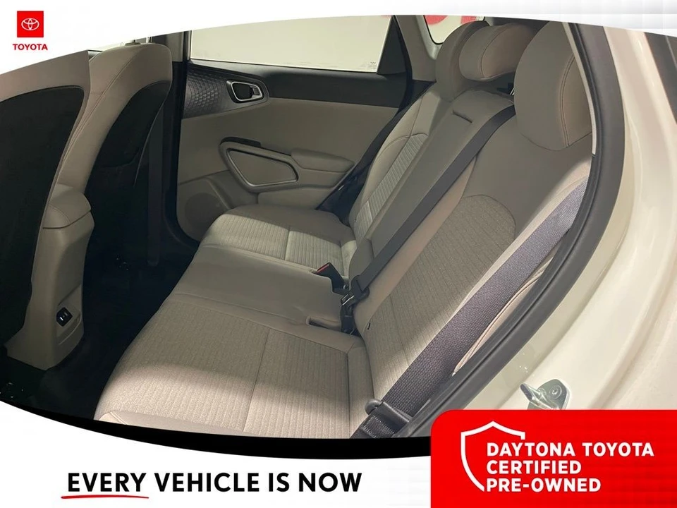 2023 Kia Soul - Image 8 of 10
