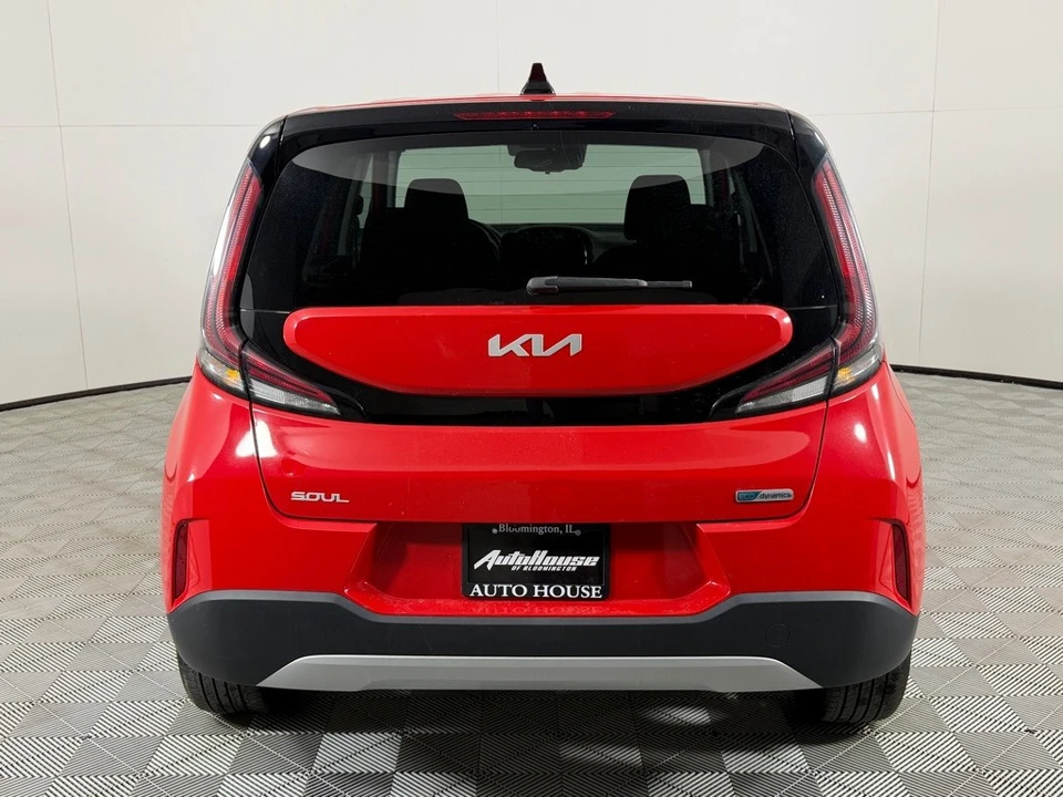 2023 Kia Soul - Image 6 of 21