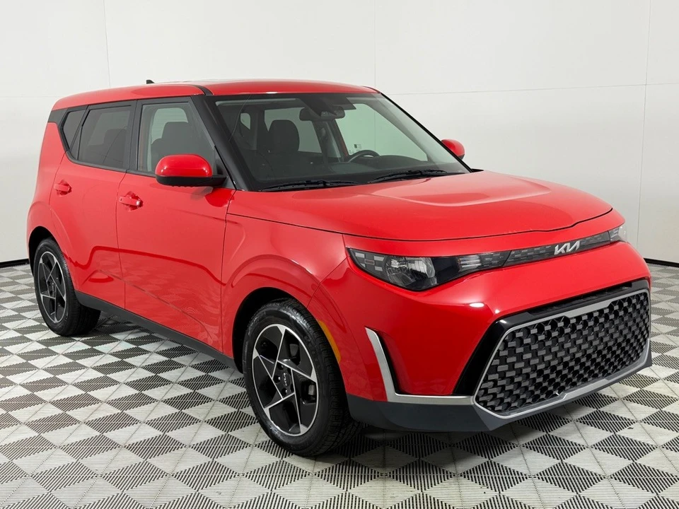 2023 Kia Soul - Image 3 of 21