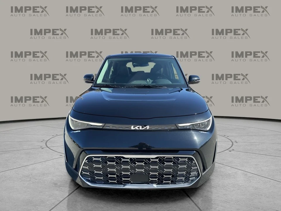2023 Kia Soul - Image 8 of 12