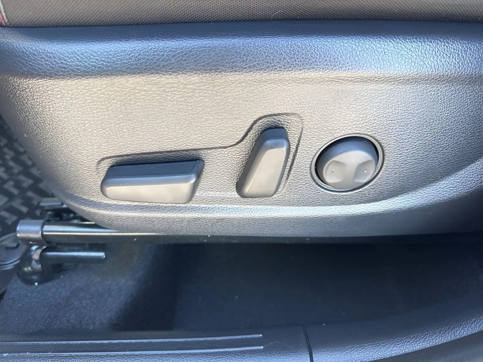 2023 Kia Soul - Image 10 of 12