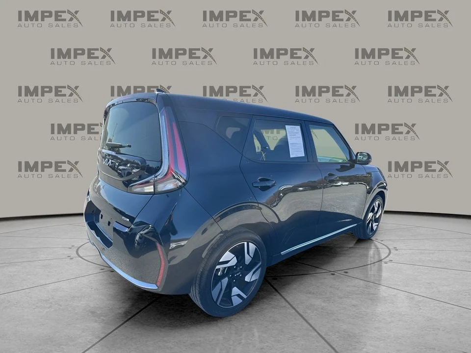 2023 Kia Soul - Image 5 of 12