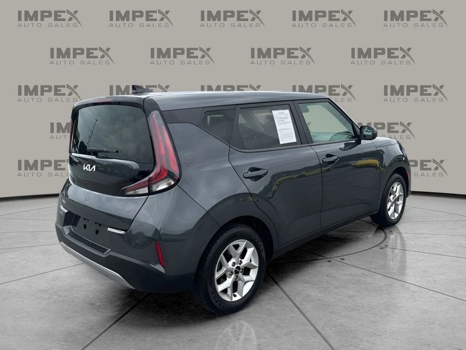 2023 Kia Soul - Image 5 of 12