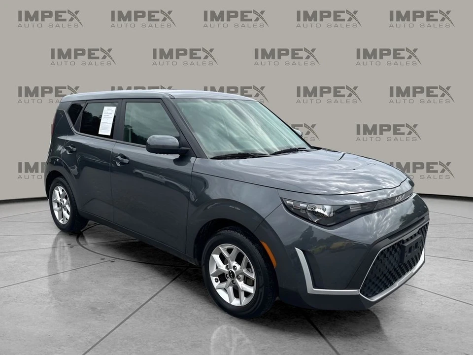 2023 Kia Soul - Image 7 of 12
