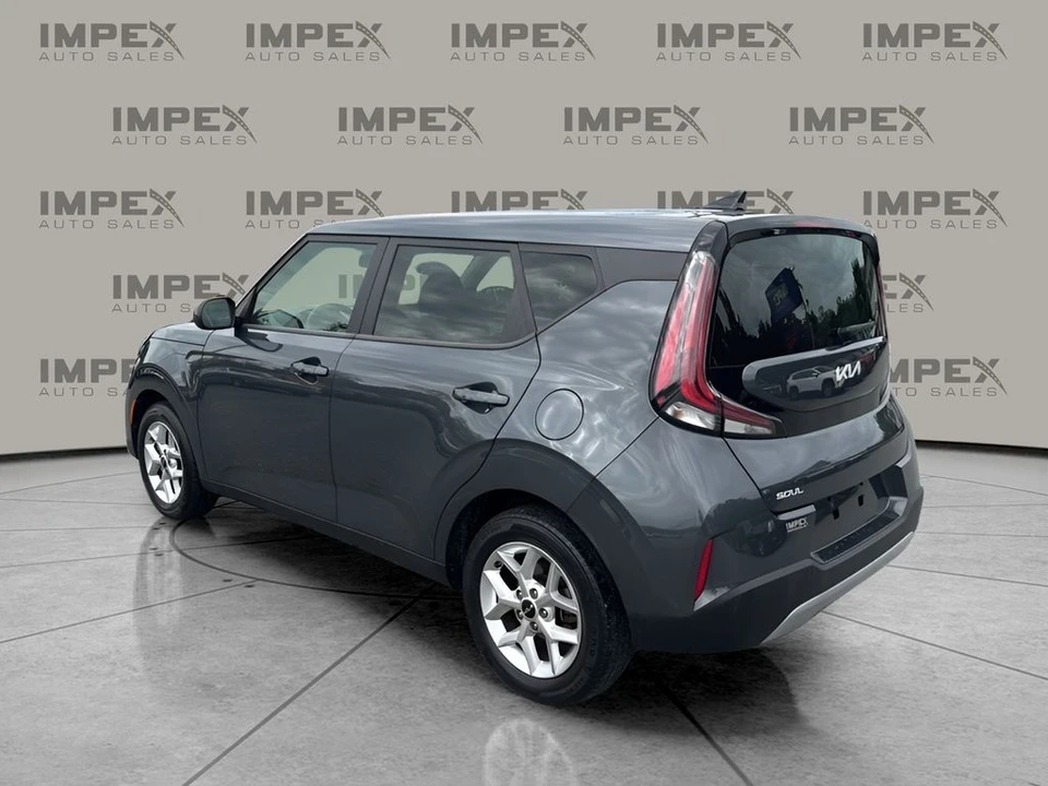 2023 Kia Soul - Image 3 of 12