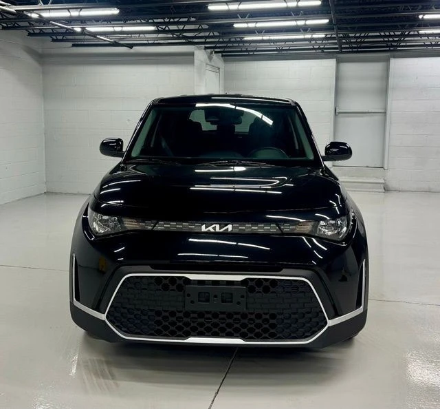 2023 Kia Soul - Image 8 of 12
