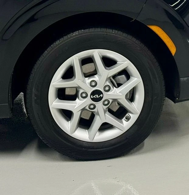 2023 Kia Soul - Image 20 of 21
