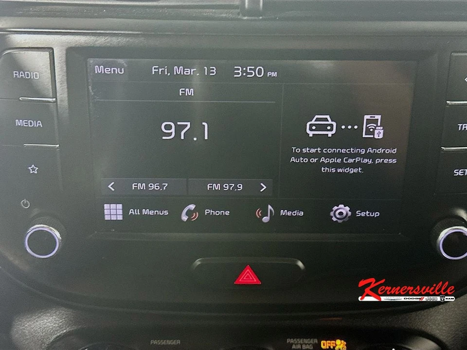 2023 Kia Soul - Image 17 of 21