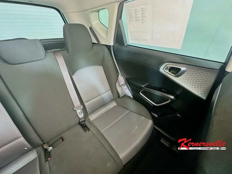 2023 Kia Soul - Image 14 of 21