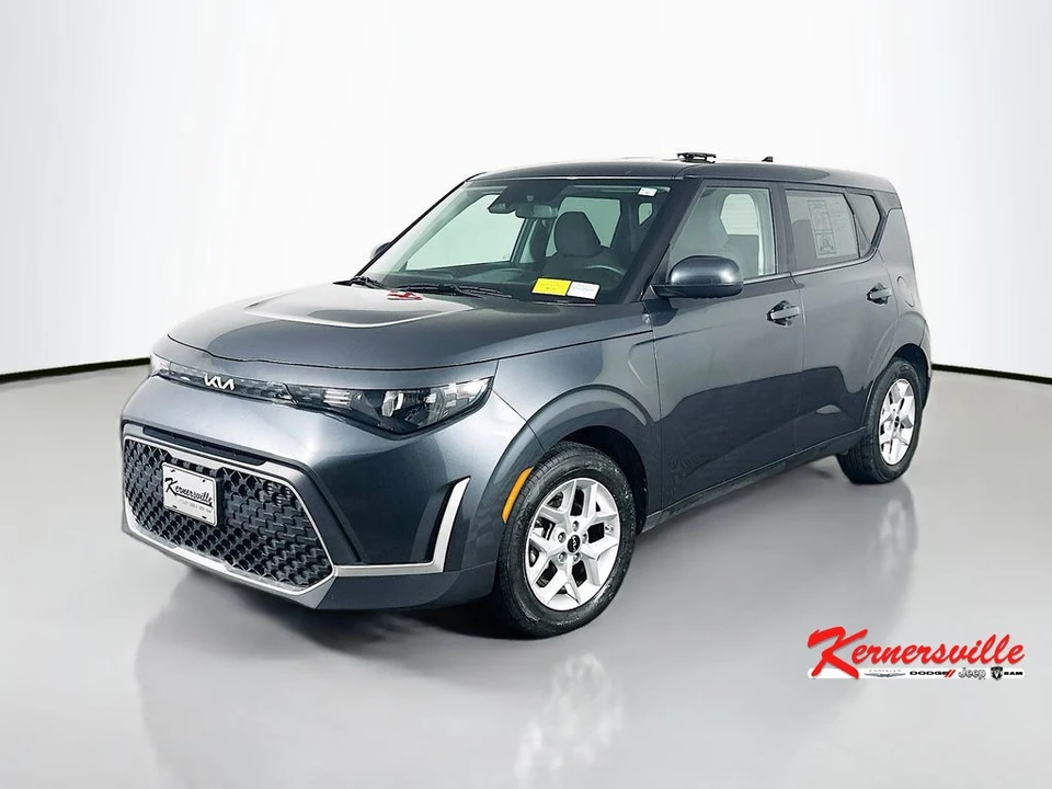 2023 Kia Soul - Image 3 of 24