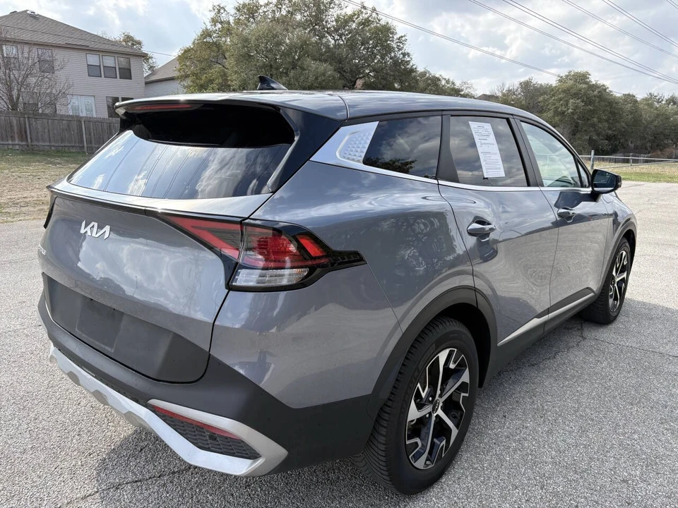 2023 Kia Sportage - Image 5 of 21