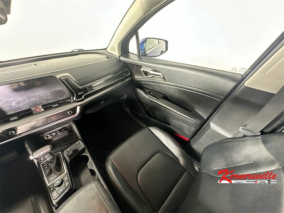 2023 Kia Sportage - Image 11 of 21