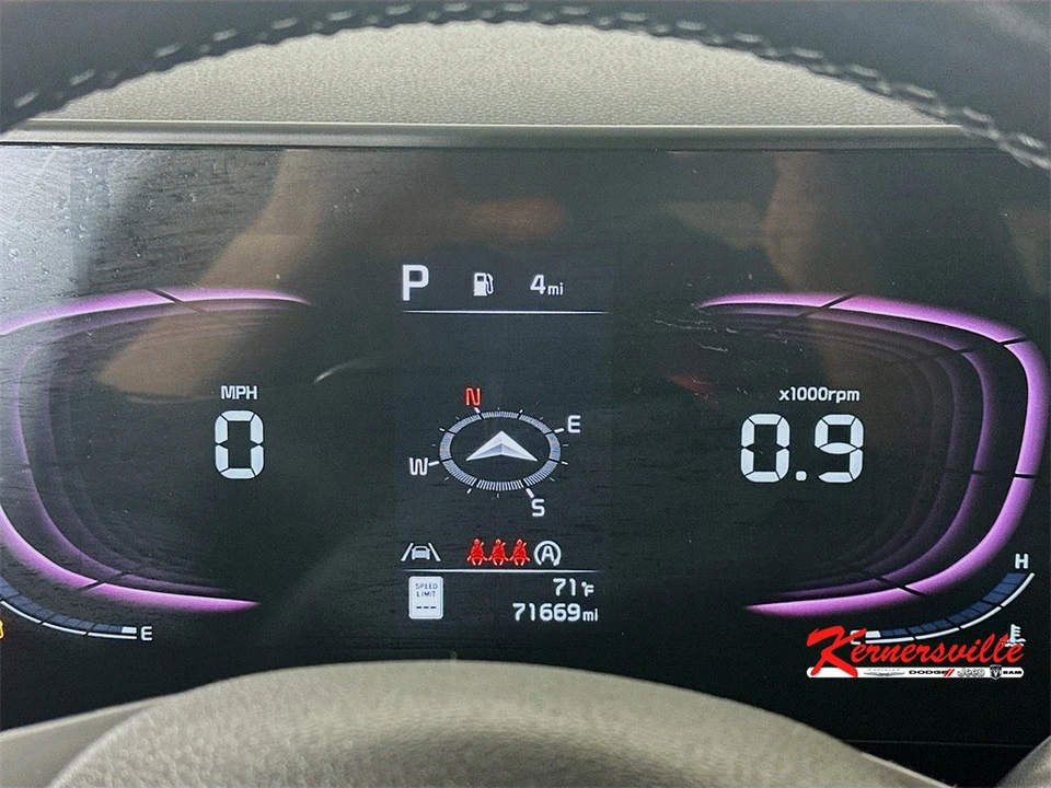 2023 Kia Sportage - Image 15 of 21