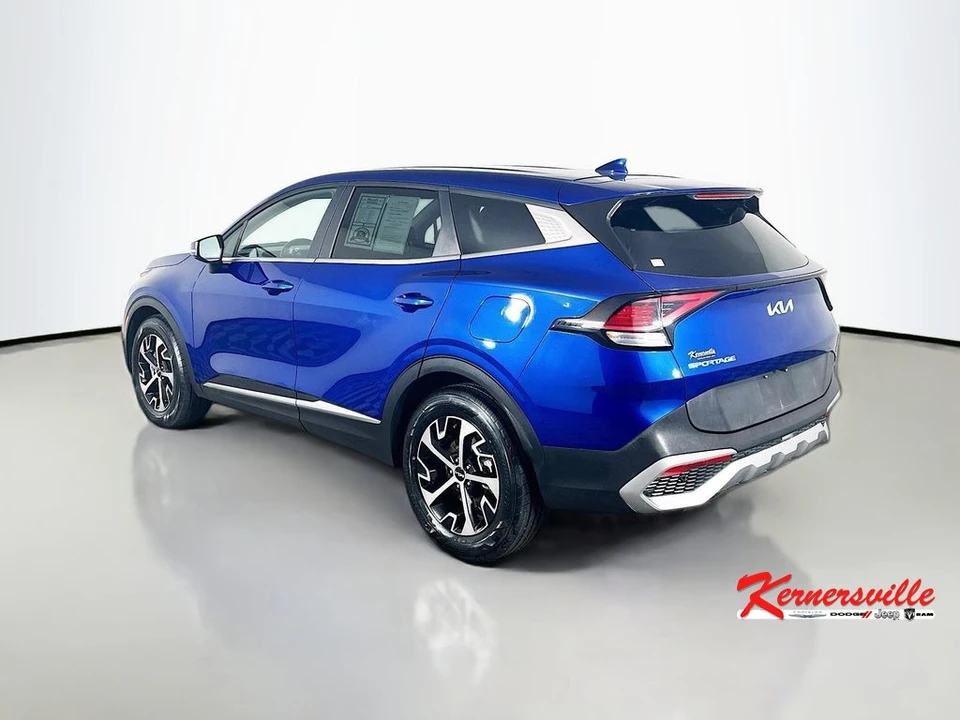 2023 Kia Sportage - Image 5 of 12