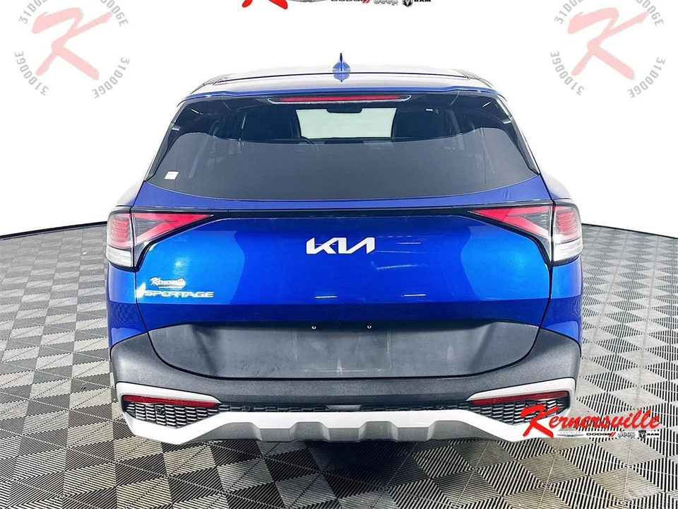 2023 Kia Sportage - Image 6 of 21