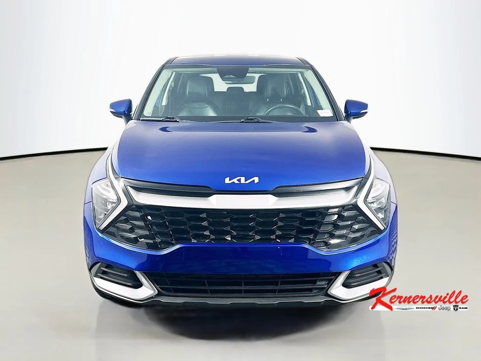 2023 Kia Sportage - Image 2 of 12