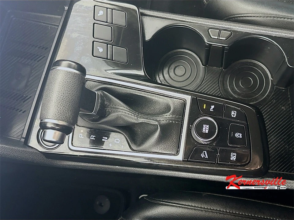 2023 Kia Sportage - Image 16 of 21