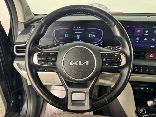 2023 Kia Sportage - Image 13 of 21