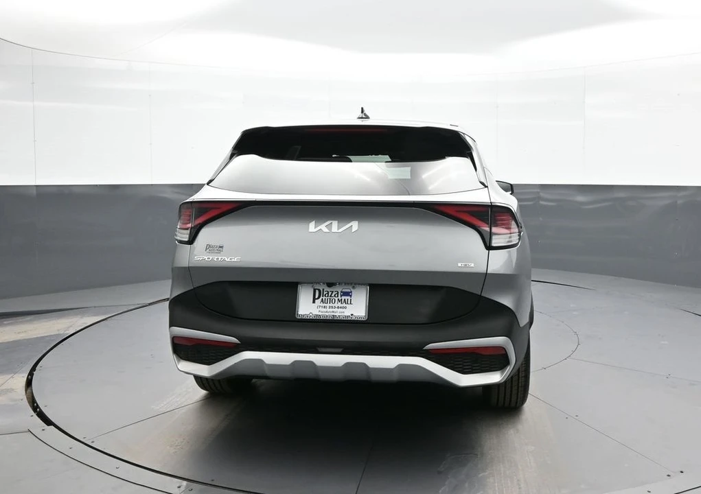 2023 Kia Sportage - Image 10 of 12