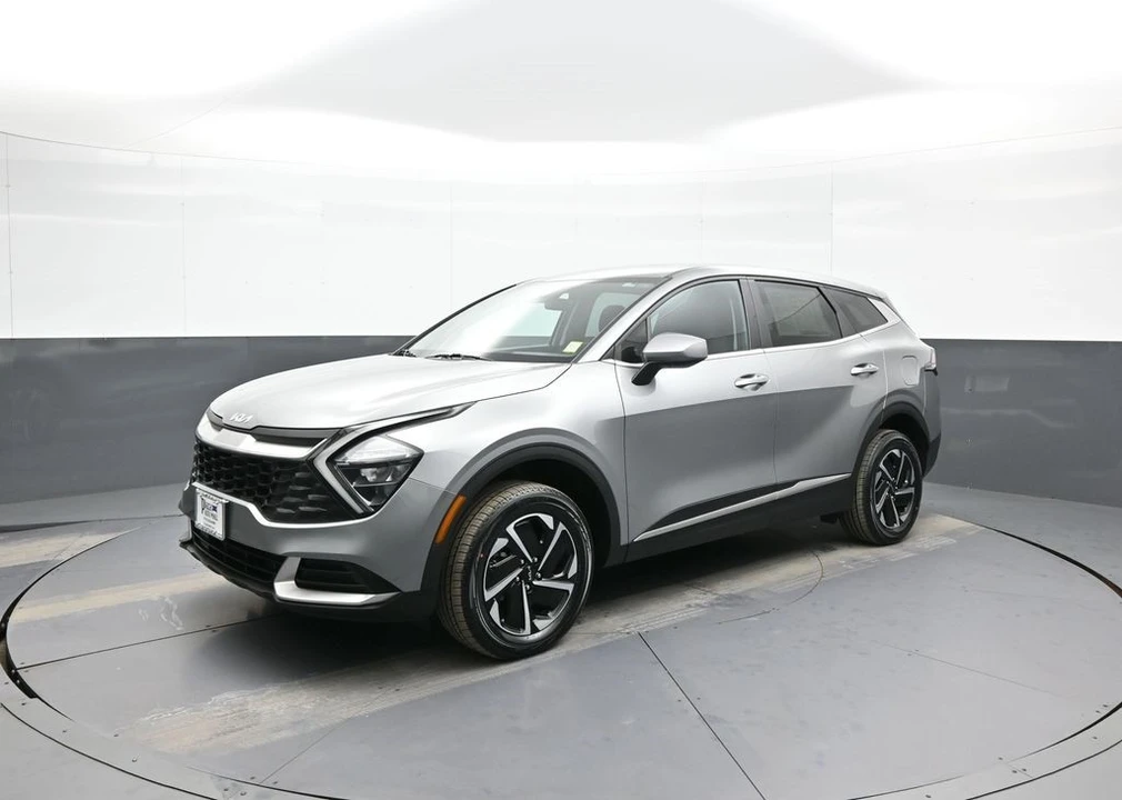 2023 Kia Sportage - Image 5 of 12