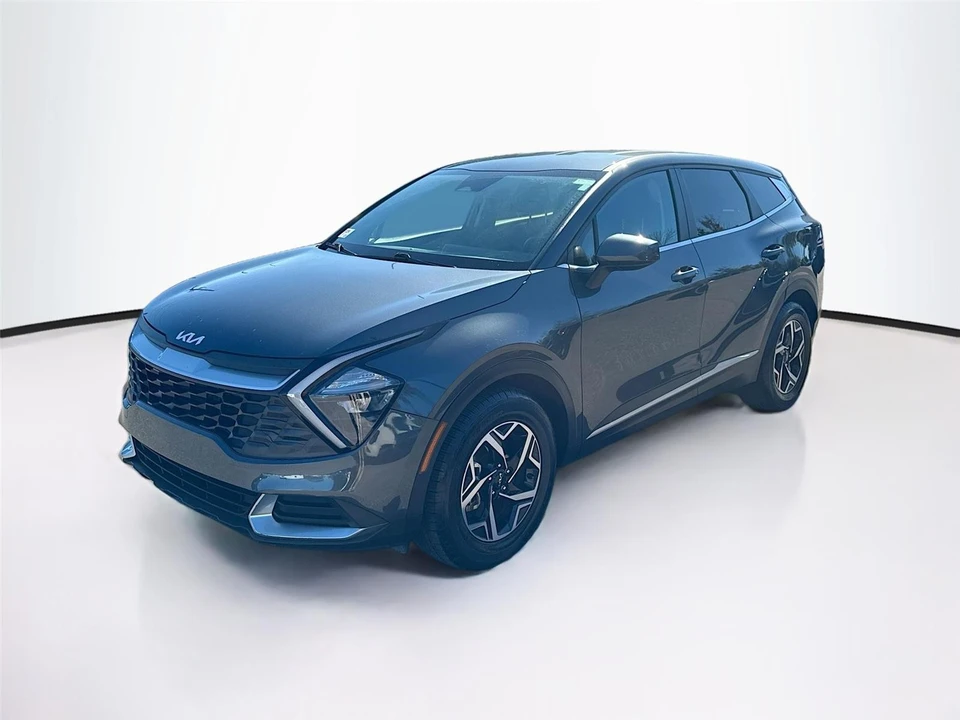 2023 Kia Sportage - Image 3 of 21
