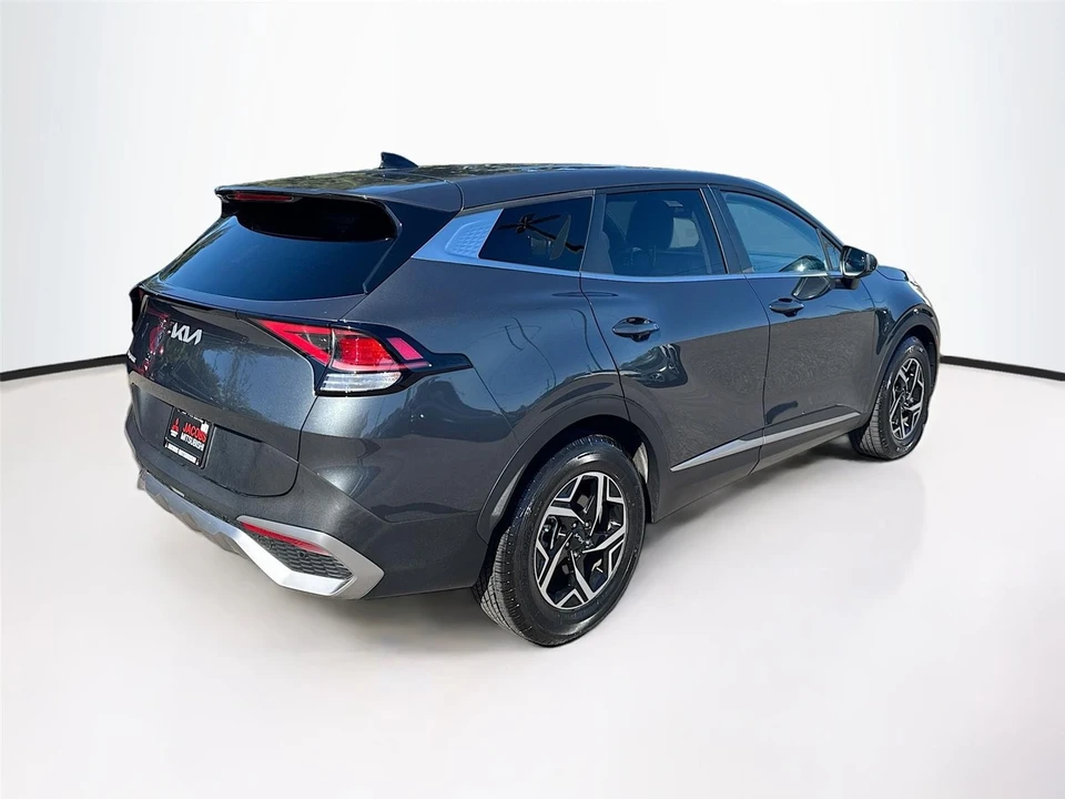 2023 Kia Sportage - Image 7 of 21