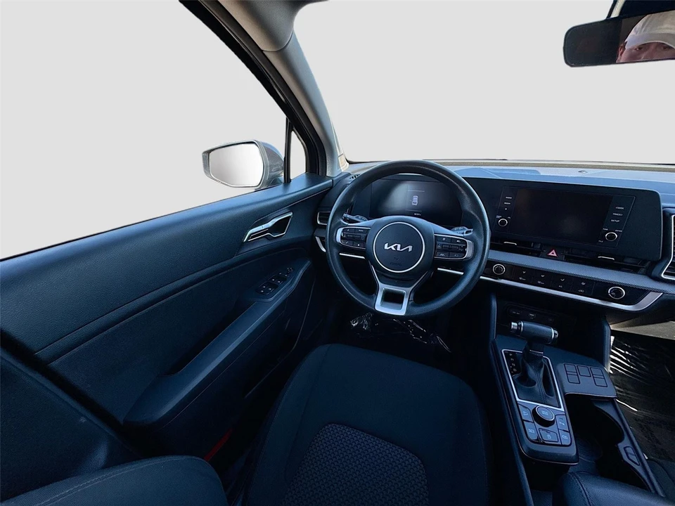 2023 Kia Sportage - Image 20 of 21