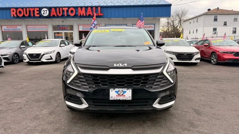 2023 Kia Sportage - Image 3 of 12