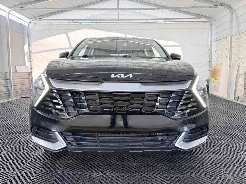 2023 Kia Sportage - Image 2 of 12