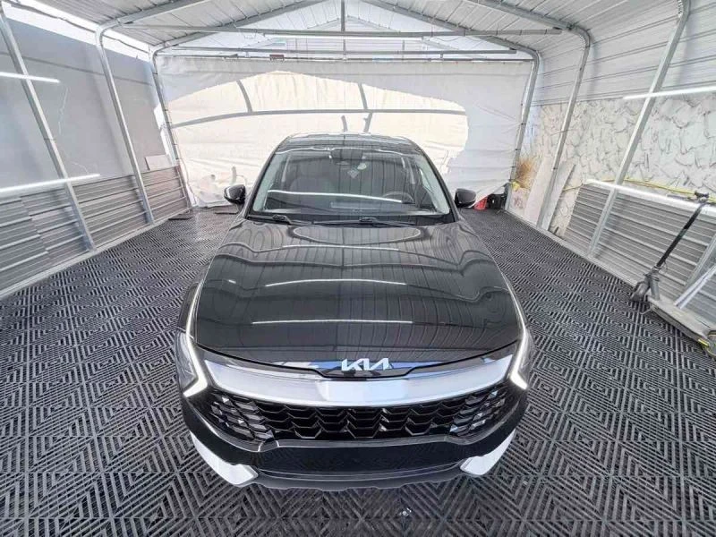 2023 Kia Sportage - Image 10 of 12