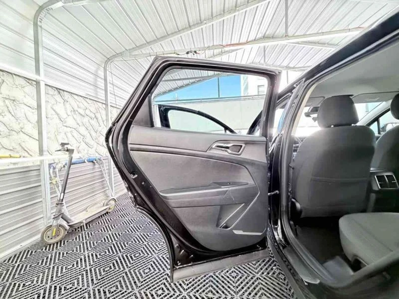 2023 Kia Sportage - Image 12 of 12