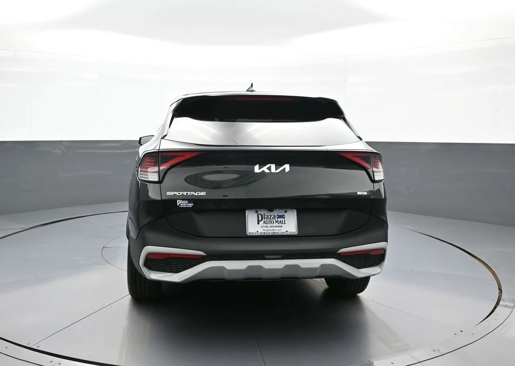 2023 Kia Sportage - Image 7 of 21