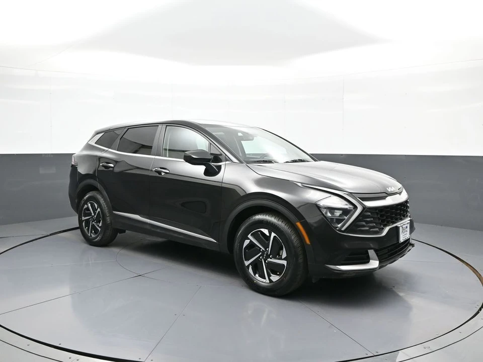 2023 Kia Sportage - Image 4 of 21
