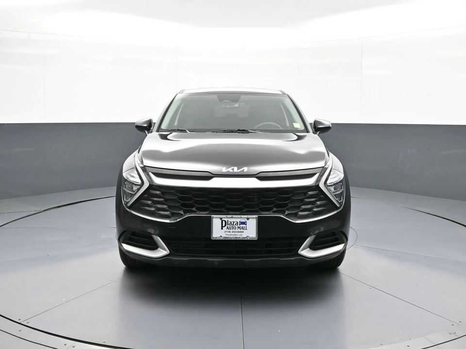 2023 Kia Sportage - Image 2 of 21