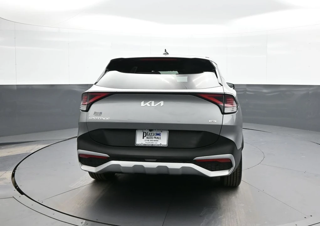 2023 Kia Sportage - Image 10 of 12