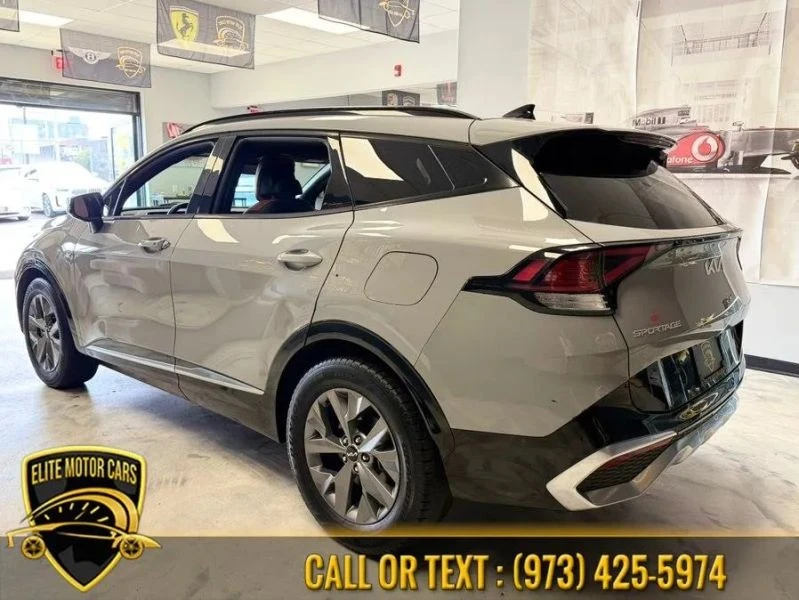 2023 Kia Sportage - Image 6 of 12
