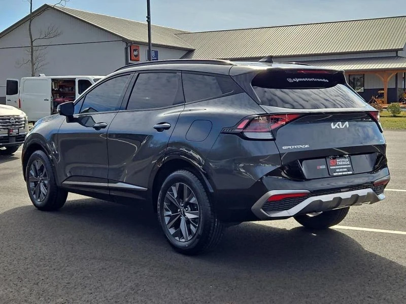 2023 Kia Sportage - Image 4 of 12