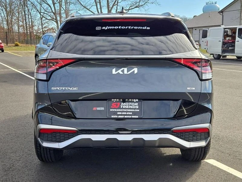 2023 Kia Sportage - Image 5 of 12