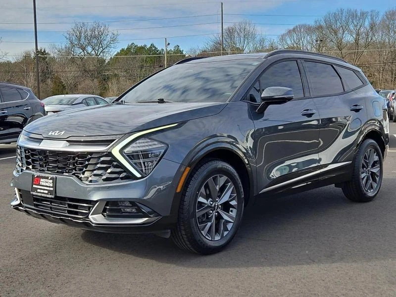 2023 Kia Sportage - Image 3 of 12
