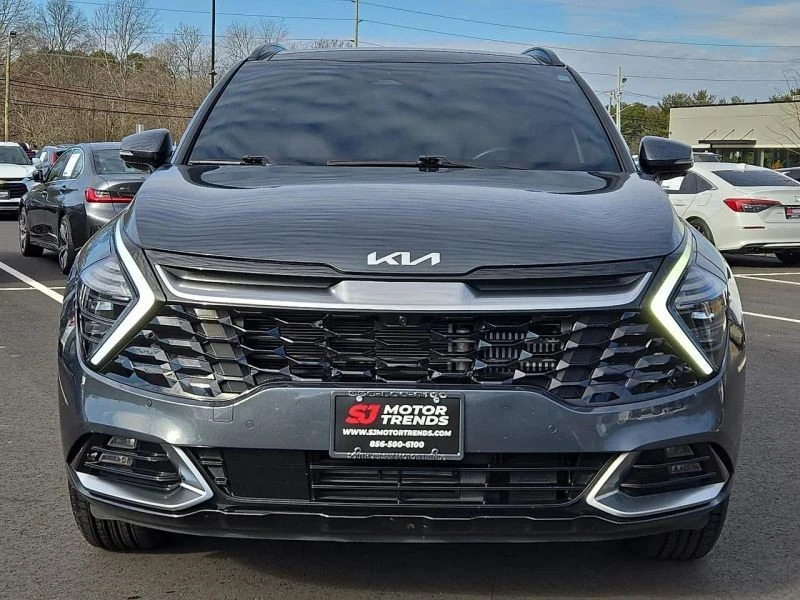 2023 Kia Sportage - Image 2 of 12
