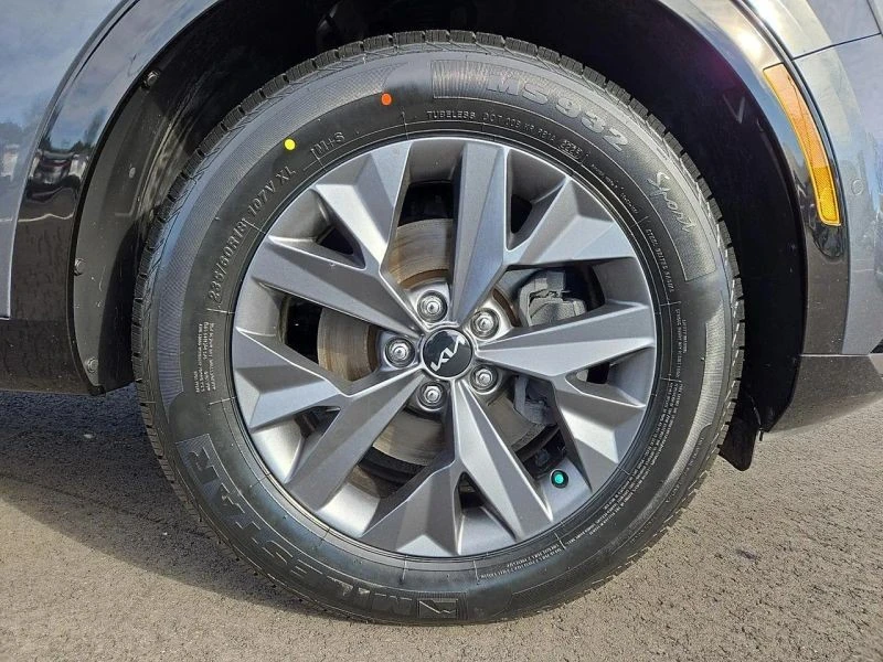 2023 Kia Sportage - Image 8 of 12
