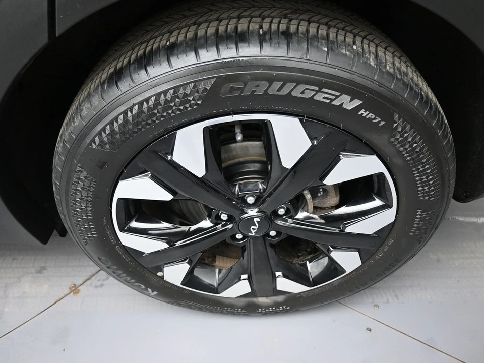 2023 Kia Sportage - Image 15 of 21